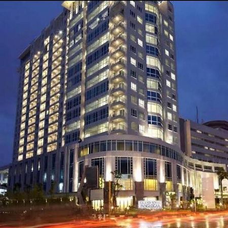 Two Bedroom Apartment At El Royale Hotel Бандунг Екстер'єр фото